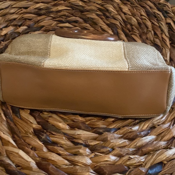 GH Bass & Co handbag - Picture 3 of 5